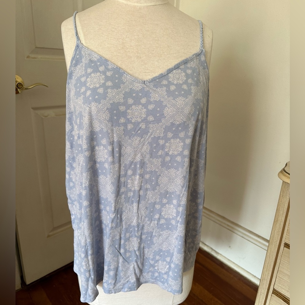 Torrid size 2X spaghetti strap tank top